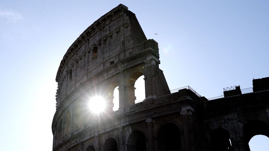 Colosseum: Semi Private Tour with VIP Arena Access - Guide quality can make or break the visit