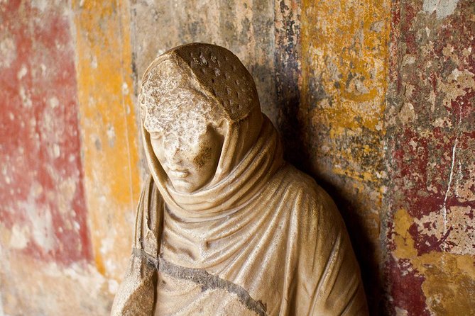 Complete Pompeii Skip the Line Tour with Archaeologist Guide - The Plaster Casts and Pompeii’s Hardest Moment