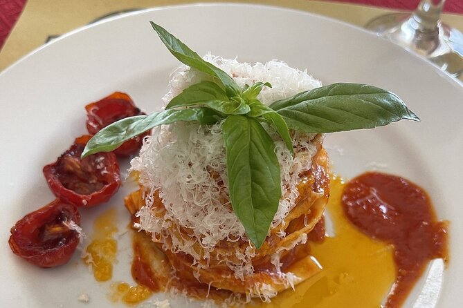 Cook With Us in Rome: A Hands-On Cooking Experience 09:20AM class - The walk from central Rome to the cooking studio