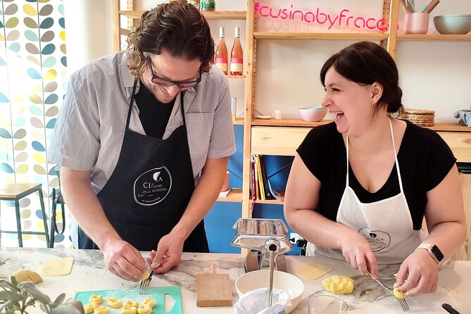 Cooking Class : Fresh pasta and TIRAMISÙ with Lake Garda wines - Making tiramisù from scratch