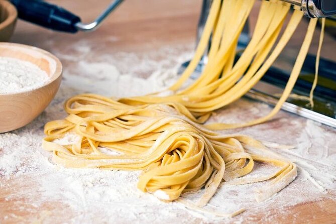 Cooking Class : Fresh pasta and TIRAMISÙ with Lake Garda wines - Starting at Corso Cangrande 6 in Lazise