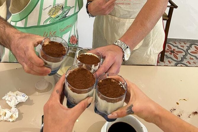 Cooking class with Pasta, mozzarella and Tiramisu with wine - Tiramisu and the family recipe