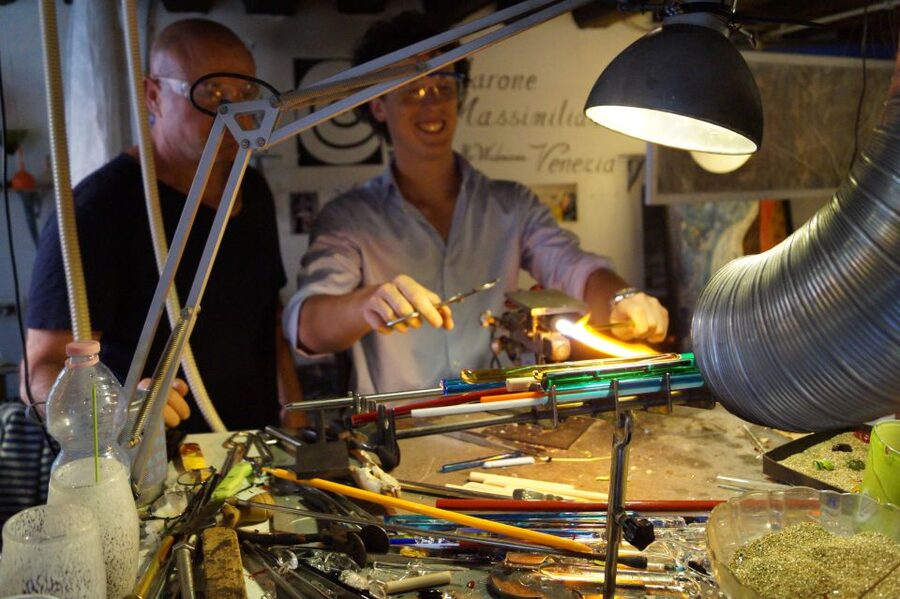 Create Your Glass Artwork: Private Lesson With Local Artisan - Who should book this Venice activity?