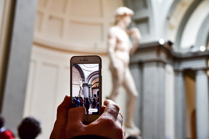 David & Accademia Guided Tour with Time Entry Ticket - Key points at a glance