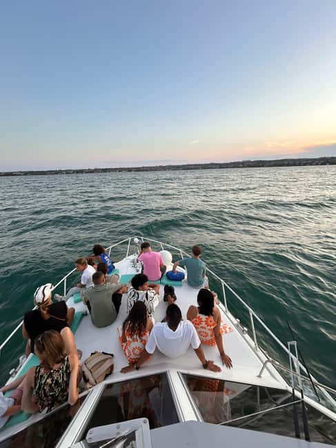 Desenzano del Garda: Sunset Boat Trip at Sunset with Drink - Is $47 a fair price?