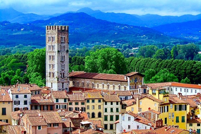 Discover Lucca’s Secrets on a Guided Walking Tour - Starting at Porta San Donato and the Renaissance walls