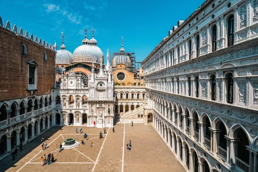 Doge’s Palace & St. Mark’s Basilica Tickets + Tour Options - Crossing the Bridge of Sighs