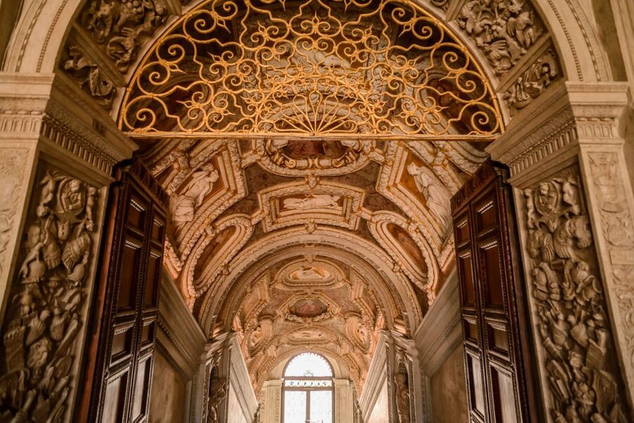 Doge's Palace & St. Mark's Basilica with Terrace Access Tour - Price, timing, and practical value