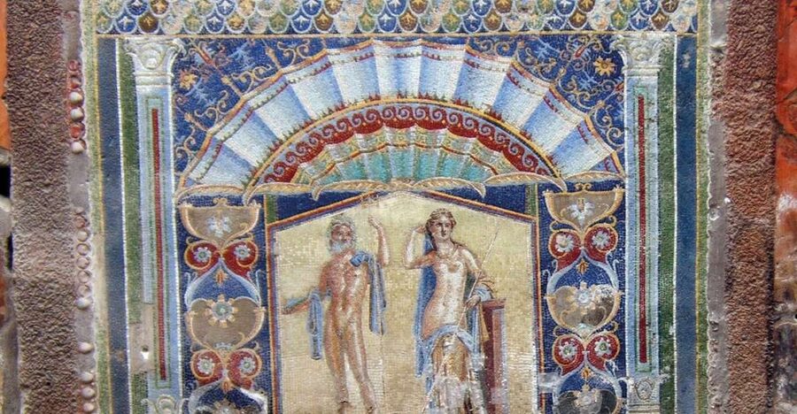 Ercolano: Herculaneum Skip-the-Line Ticket & Audio Guide - Why Herculaneum feels different from Pompeii