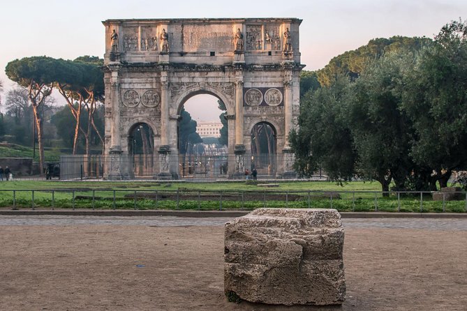 Exclusive Colosseum Tour with Top-Rated Guide - Crowds, heat, stairs, and the real pace