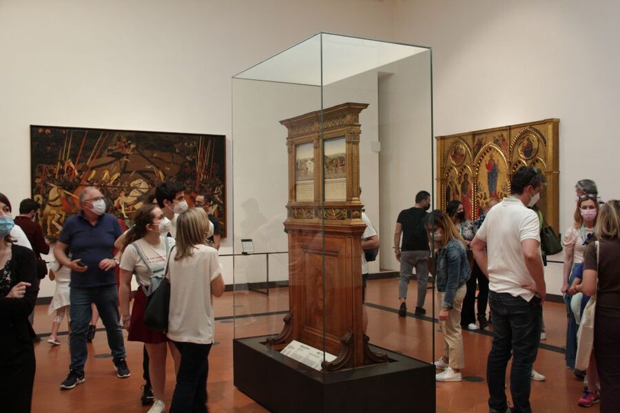 Florence: Accademia and Uffizi Combo Priority Entry Tickets - Priority entry at the Accademia