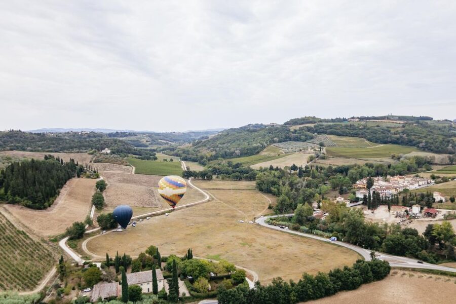 Florence: Balloon Flight Over Tuscany - Landing gently, then raising a glass