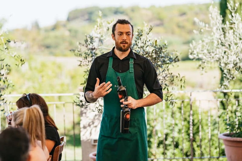 Florence: Chianti Wineries Tour with Wine Tasting - Group size, pace, and atmosphere