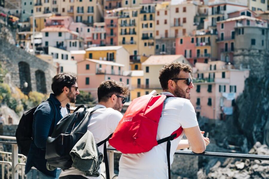 Florence: Cinque Terre Day Trip with Optional Street Food - Vernazza: the postcard village