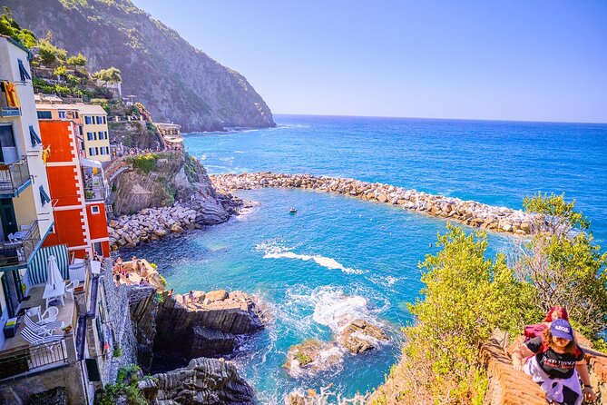 Florence: Cinque Terre Park Day Trip with Optional Street Food - What this Florence day trip really offers