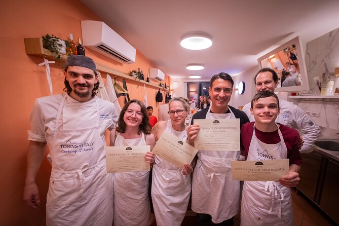 Florence Cooking Class The Art of Making Gelato & Authentic Pizza - Pizza, gelato, and dinner in one Florence class