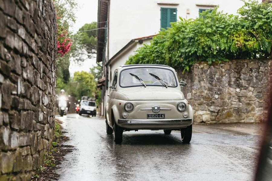 Florence: Countryside Vintage Fiat 500 Driving Tour - Meeting at Santa Maria Novella and reaching the garage