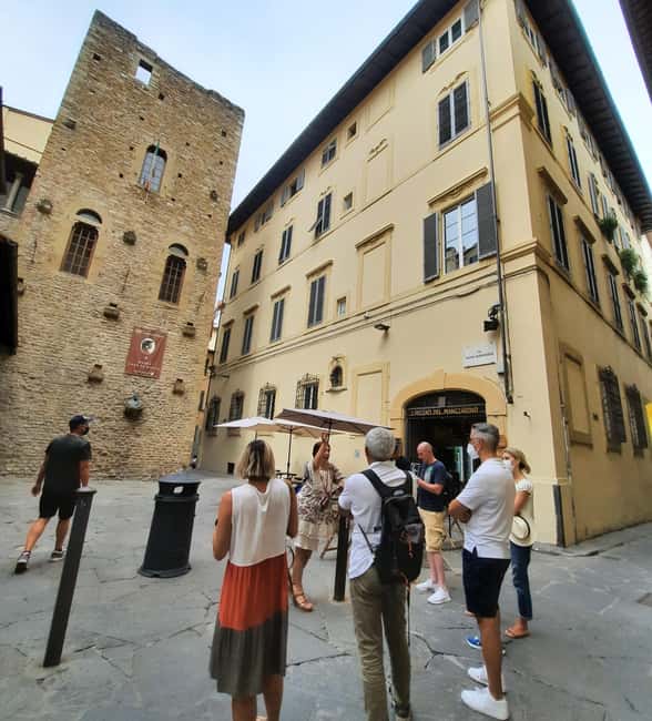 Florence: Dan Brown's Inferno 2-Hour Walking Tour - Palazzo Vecchio, where the tour spends its final hour