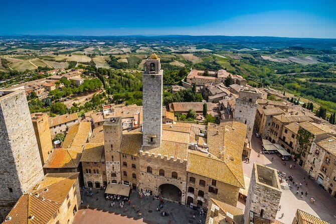 Florence Day Trip: Pisa, San Gimignano and Siena with Lunch - What this Florence day trip is really designed to do