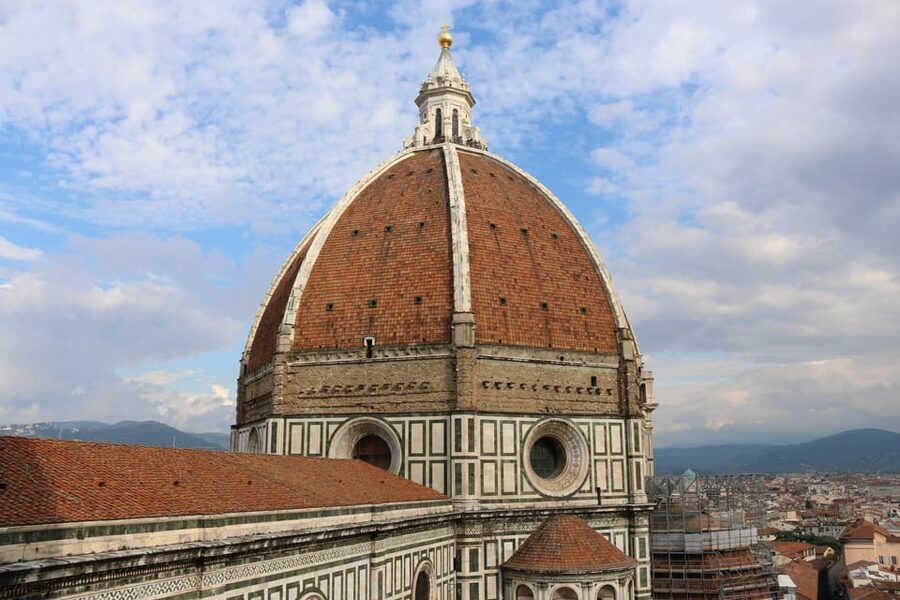 Florence: Duomo Cathedral Guided Tour - Looking up at Vasari’s Last Judgment