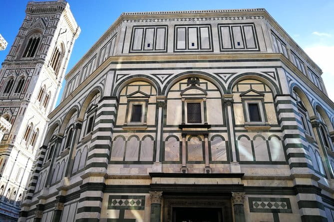 Florence Duomo Complex Guided Tour - Piazza del Duomo: begin with the big picture