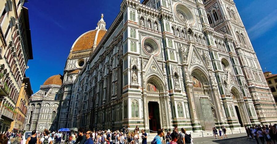 Florence: Duomo S. Maria del Fiore Guided Tour - Why a guide helps inside Florence’s Duomo