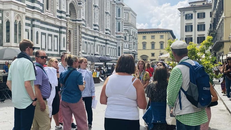 Florence Duomo Square Guided Walking Tour with Entry Tickets - Meeting at the Lindt shop near the Duomo