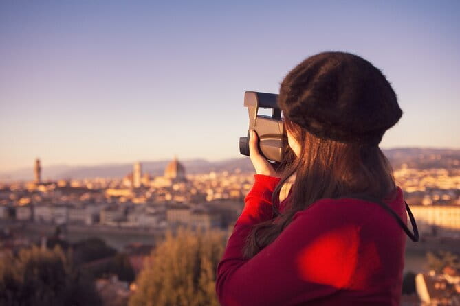Florence Exclusive PRIVATE Food Tour with 6 or 10 Tastings - Piazza della Signoria and Florence in one square