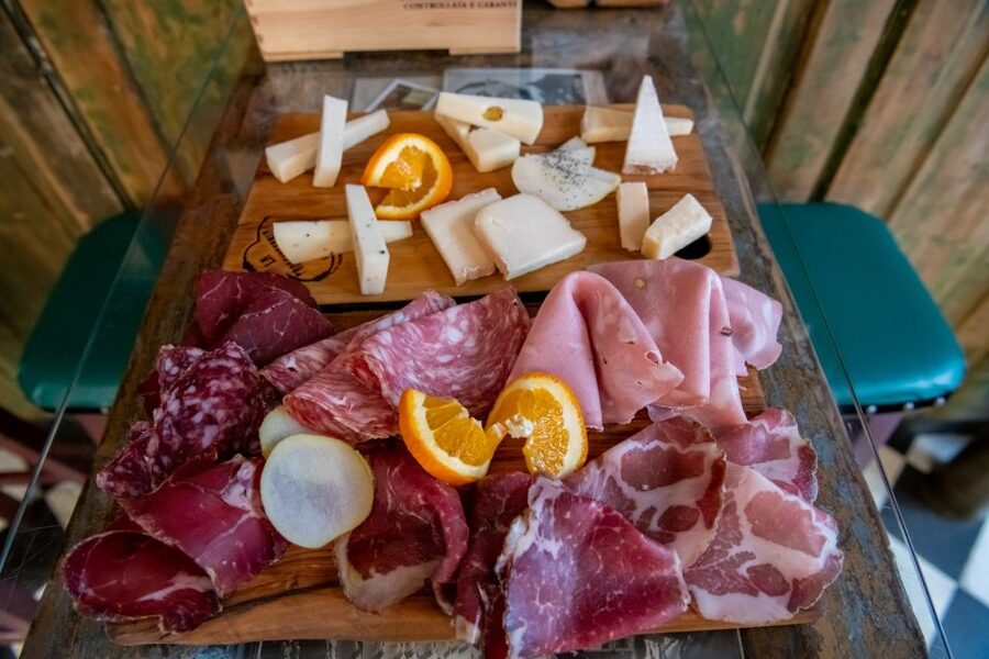 Florence: Flavours of Tuscany Food Tour - Price, cancellation, and planning advice