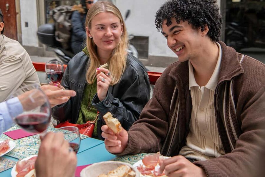 Florence: Flavours of Tuscany Food Tour - Chianti wine and non-alcoholic choices
