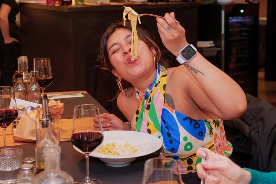Florence: Guided Food Walking Tour with Tuscan Classics - The guides shape the experience