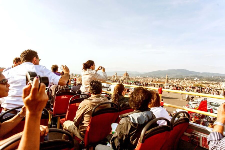 Florence: Hop-on Hop-off Bus Tour: 24, 48 or 72-Hour Ticket - What the bus does not replace