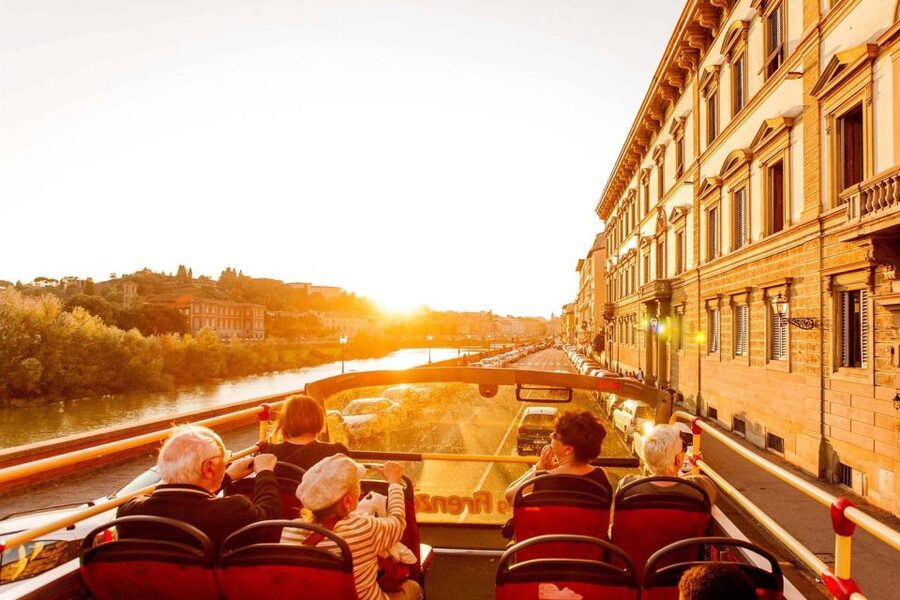 Florence: Hop-on Hop-off Bus Tour: 24, 48 or 72-Hour Ticket - Line A: the practical city circuit