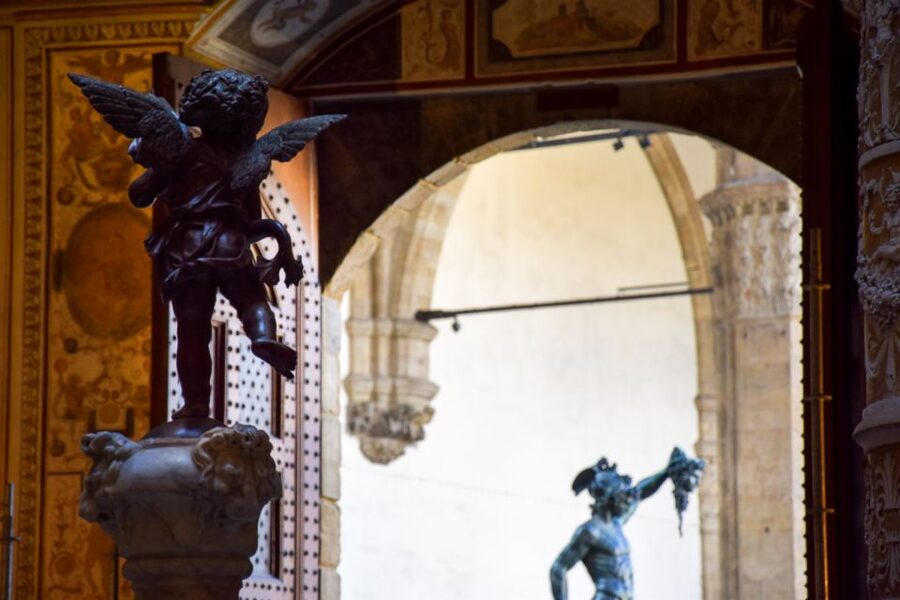 Florence: Mysteries of the Medici Guided Walking Tour - San Lorenzo and the Medici Chapel