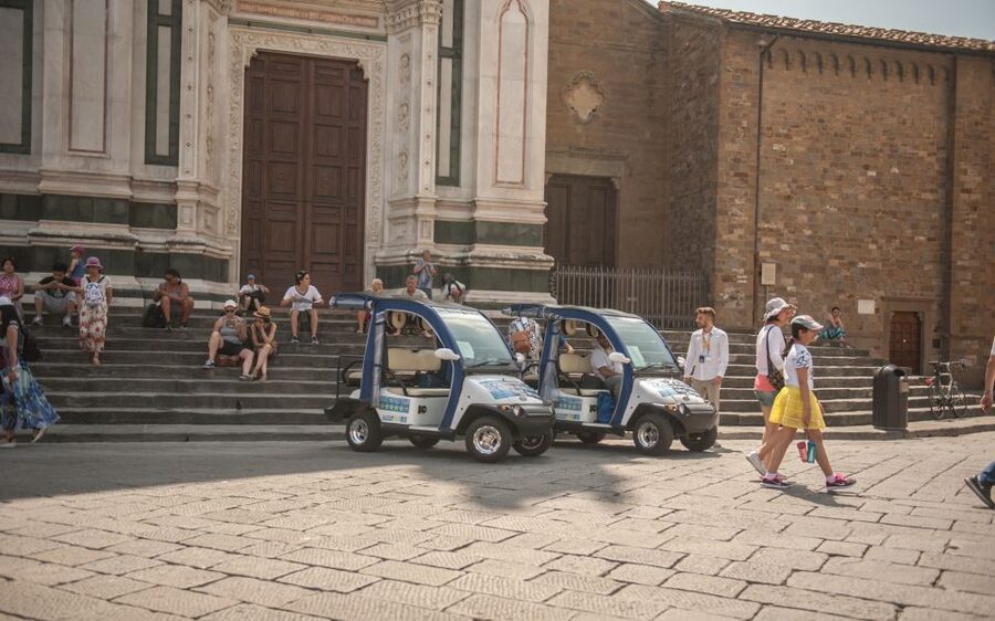 Florence: Old Town Golf Cart Excursion - Pitti Palace, Ponte Vecchio, and the Vasari Corridor