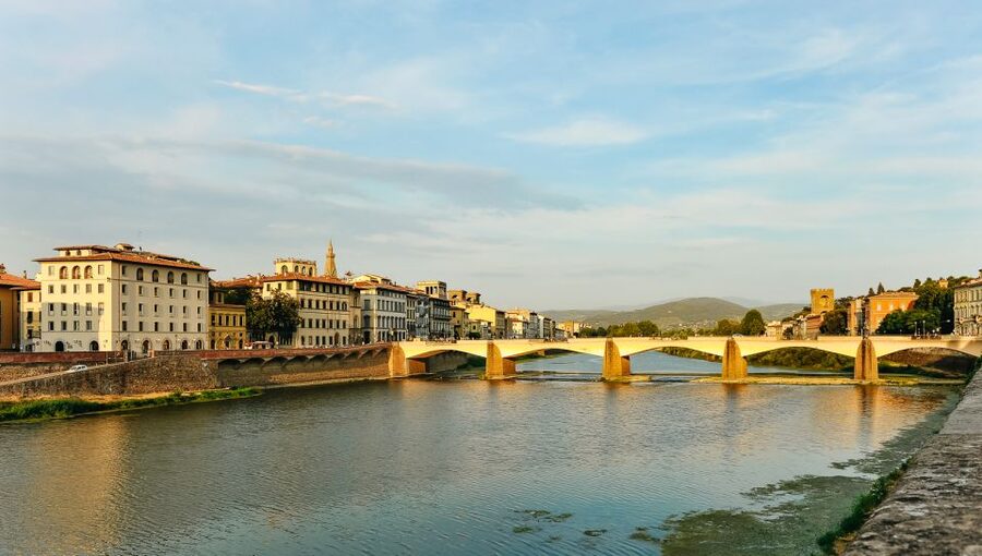 Florence: Old Town Golf Cart Excursion - Santa Croce and the National Central Library