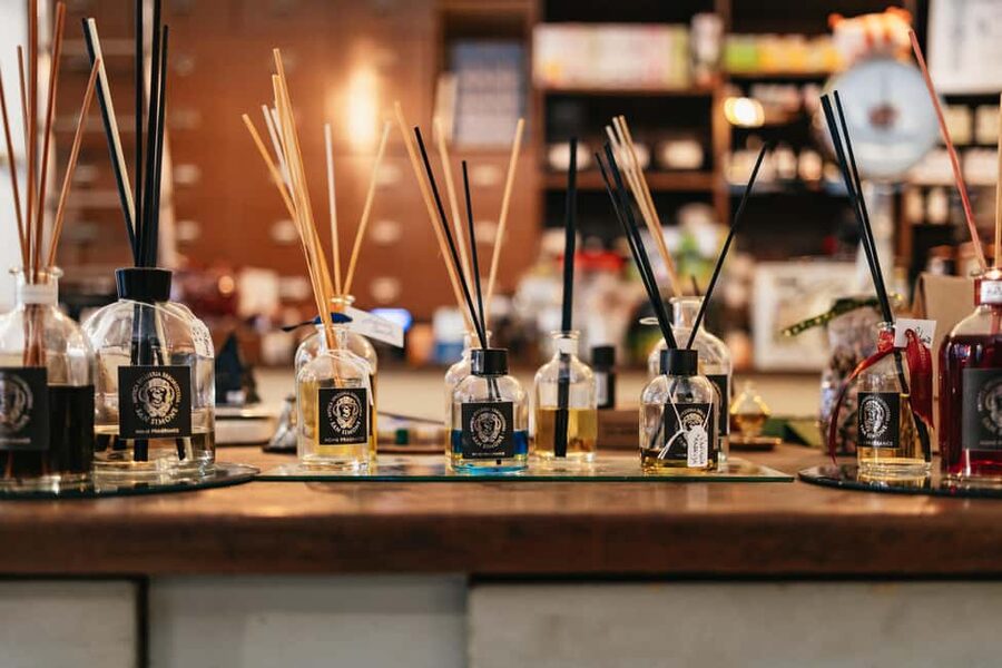 Florence: Perfume Masterclass and Sensory Experience - Timing, Cancellation, and Accessibility