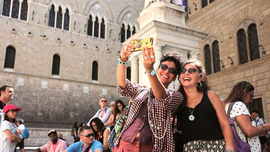 Florence: Pisa, Siena, S. Gimignano, Chianti Wine & Lunch - San Gimignano’s Towers and Cobblestone Streets