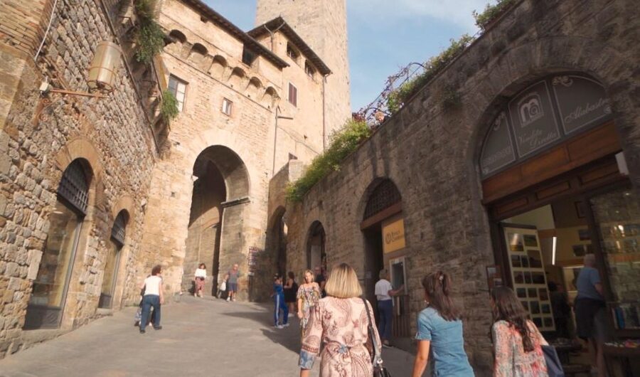 Florence: Pisa, Siena, S. Gimignano, Chianti Wine & Lunch - Siena Cathedral and Optional Admission