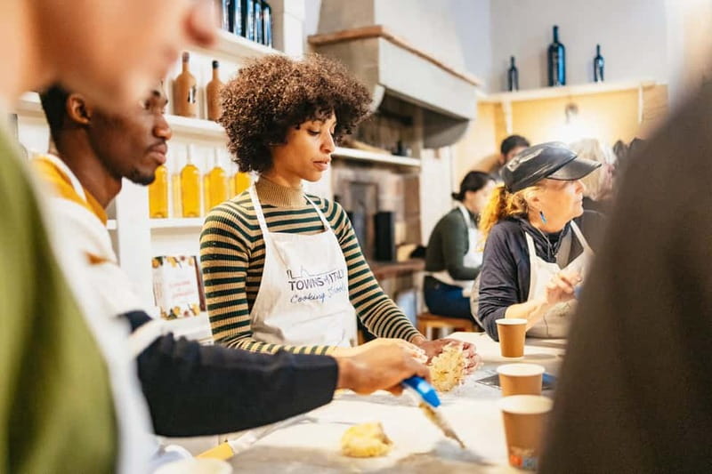 Florence: Premium Cooking Class for Pasta and Gelato - Gelato while the pasta rests
