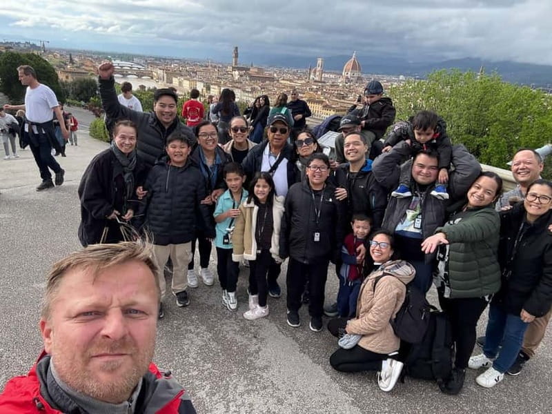 Florence: Private Electric Mini Car Tour with Local Guide - Ponte Vecchio and the riverfront