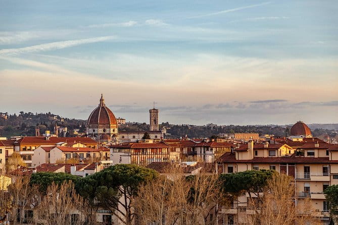 Florence Private Tour: Renaissance, Famous Families & Hidden Gems - Santo Spirito and the three-hour advantage