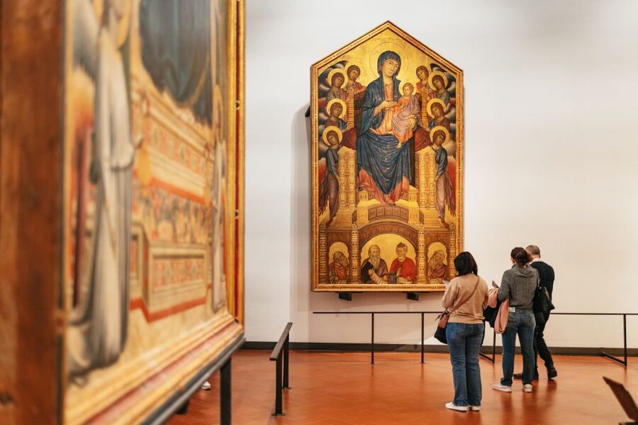 Florence: Skip-the-Line Uffizi Small Group Tour - Guides who make the difference