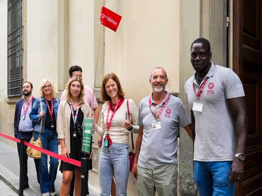 Florence: Statue of David Evening Tour - Entering the Accademia with a reserved ticket