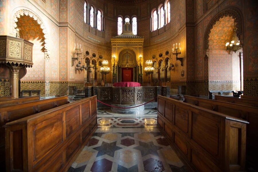 Florence: Synagogue and Jewish Museum Entry Ticket - The synagogue interior and its green dome