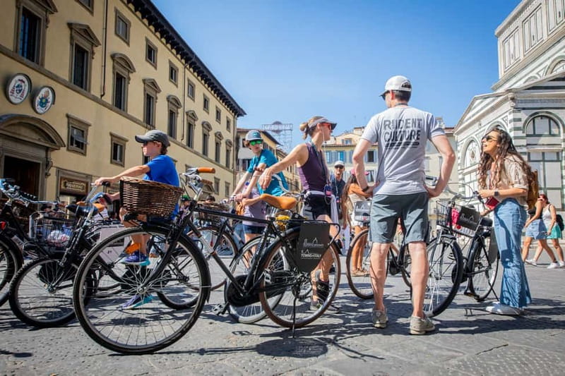 Florence: The Original City Bike Tour with a Guide - Piazza della Repubblica and Piazza Strozzi