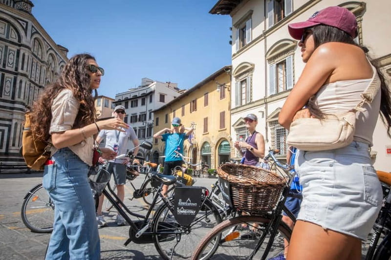 Florence: The Original City Bike Tour with a Guide - Starting beside the Arno at Via dei Vagellai