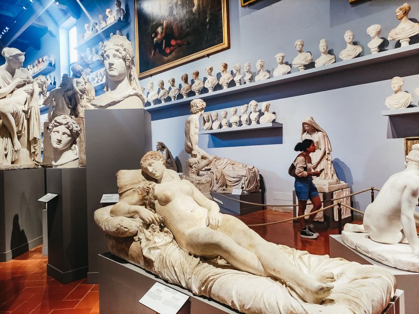 Florence: Timed Entry Ticket to Michelangelo's David & eBook - Why David Is Worth Rearranging Your Florence Day