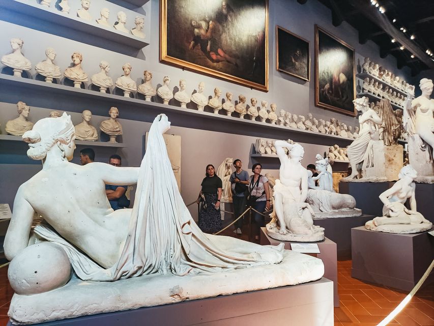 Florence: Timed Entry Ticket to Michelangelo's David & eBook - Collecting the Ticket Near the Accademia