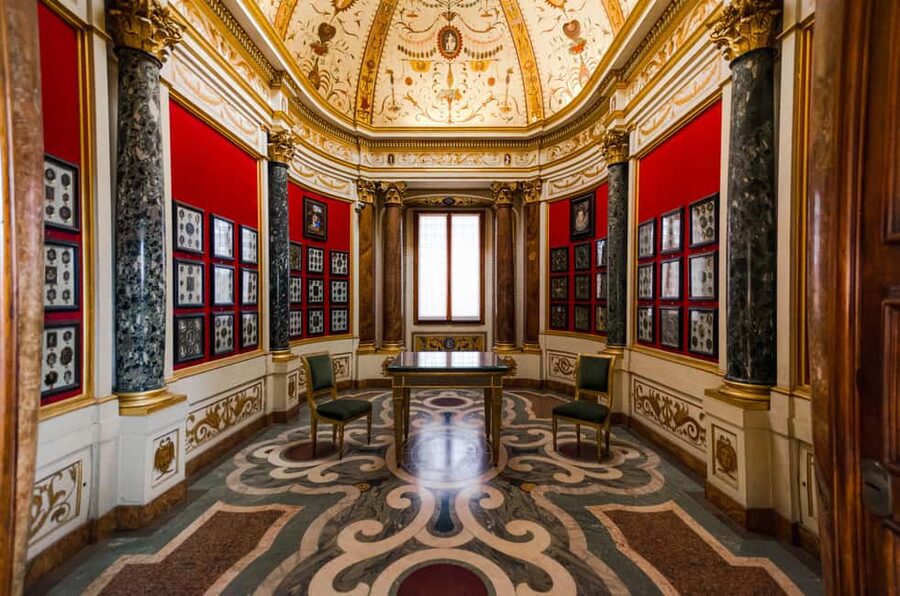 Florence: Timed Entry to Uffizi with Optional Audio Guide - Is the audio guide worth adding?